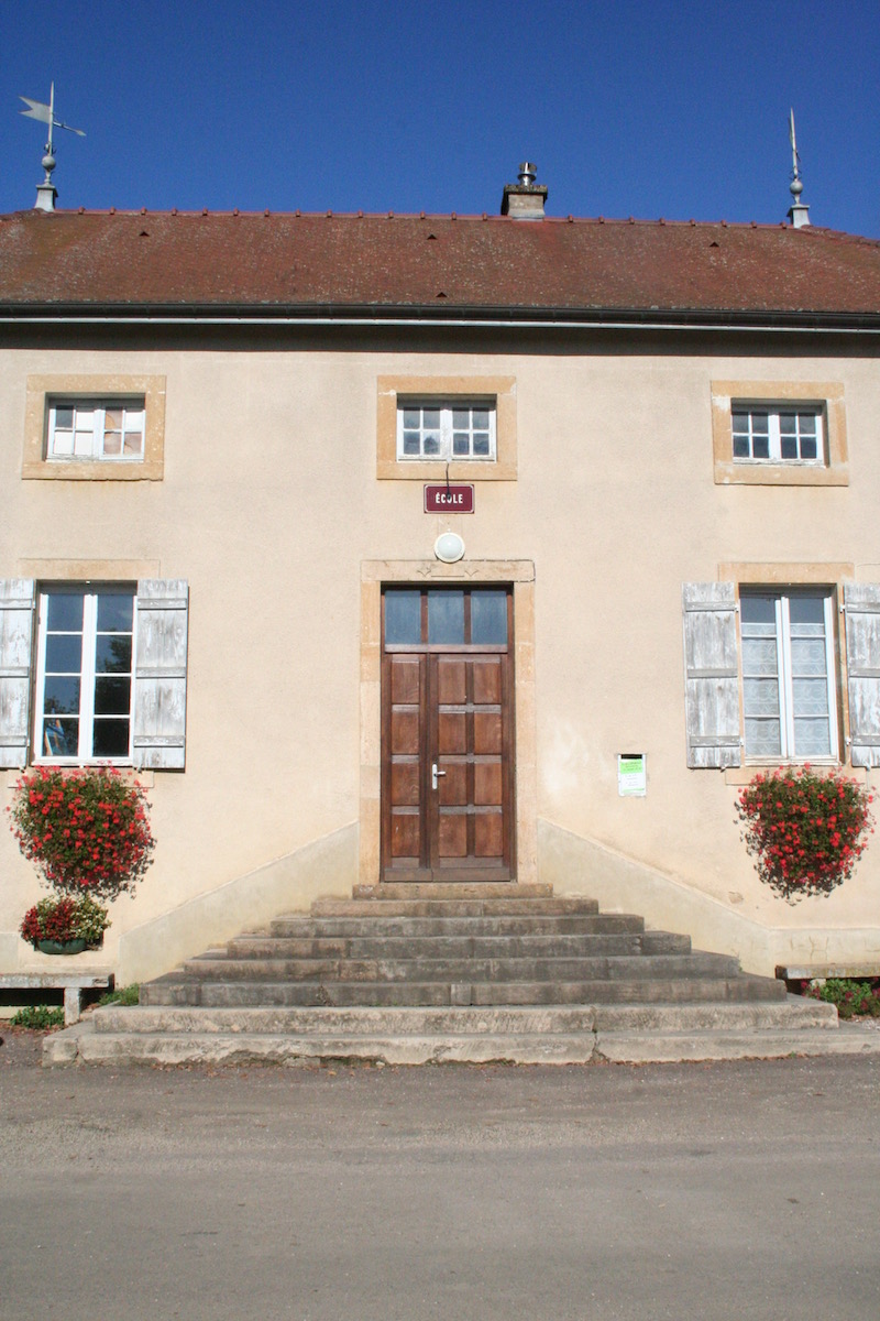 Accessibilité des bâtiments communaux recevant du public - Ancienne école - Savigny-sous-Mâlain